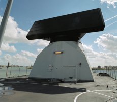 Antenne de la SMART-L, © Thales Naval Nederland
